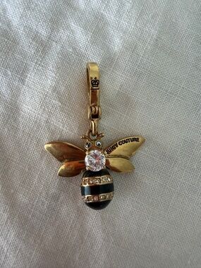 Rare Vintage Juicy Couture Queen Bee Charm ( missing a rhinestone in the back )